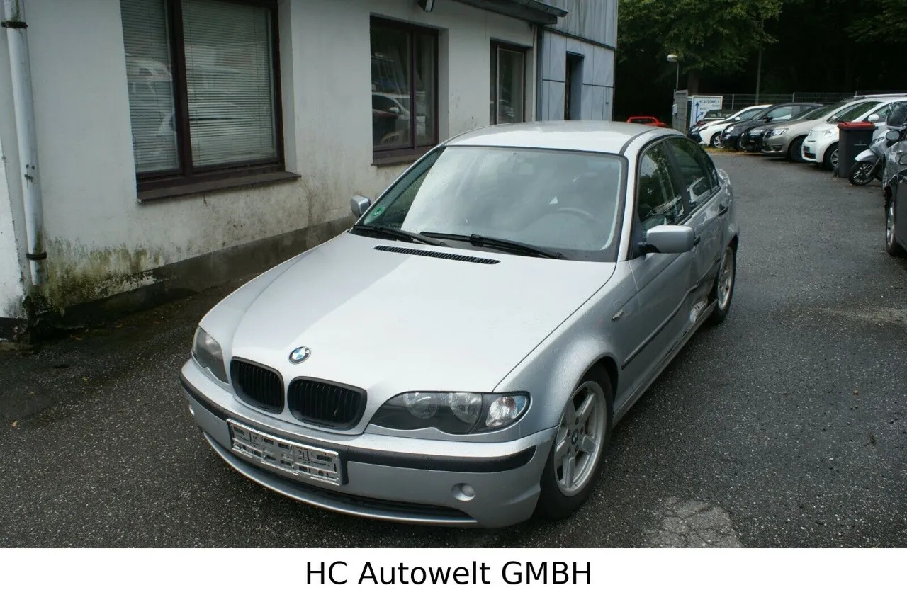 BMW 318i